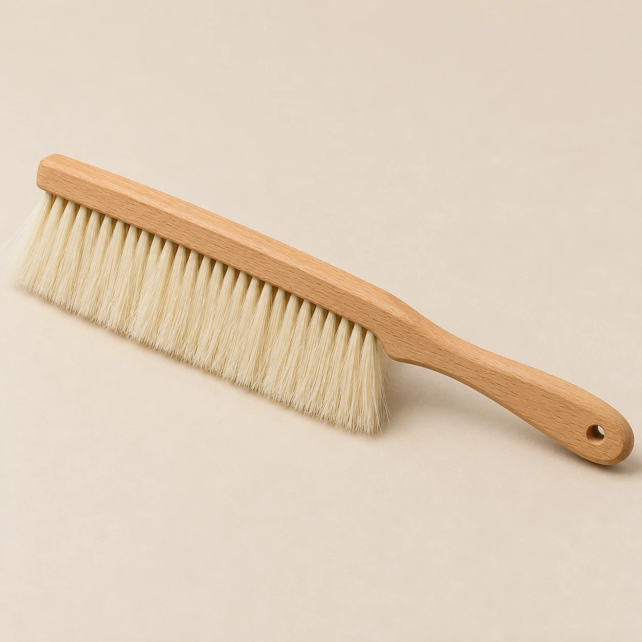 Soft bee brush